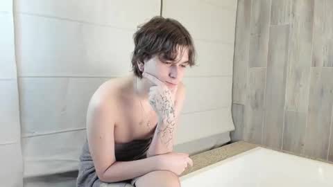 Alex online show from March 10, 10:48 pm