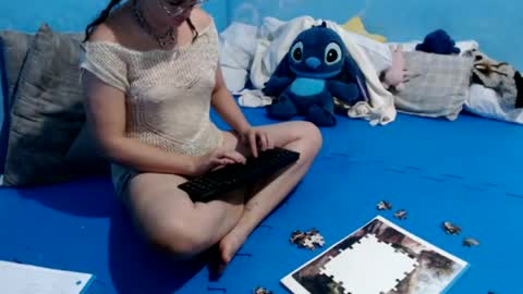 Snapshot of lazzy4ngel chatting on July 2, 9:43 pm lazzy4ngel online show from July 2, 9:43 pm
