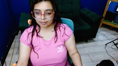 lcherryblossoml online show from September 28, 11:10 pm