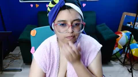 lcherryblossoml online show from October 14, 12:00 am