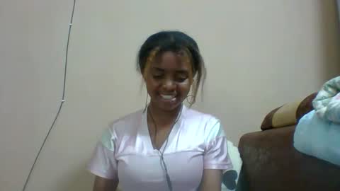 lea96546 online show from November 4, 6:18 pm