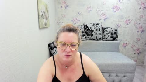 Lea online show from January 26, 8:03 am