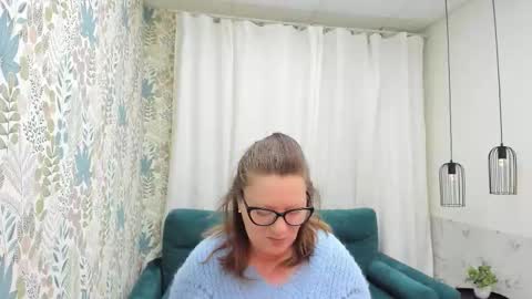 Lea online show from February 14, 5:15 am