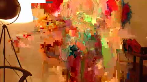 Snapshot of leadesire chatting on May 18, 2:01 pm LEA online show from May 18, 2:01 pm