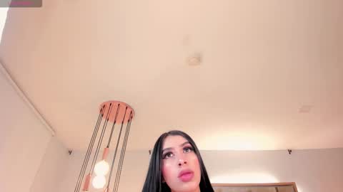 leahlombardi_ online show from January 10, 3:19 am