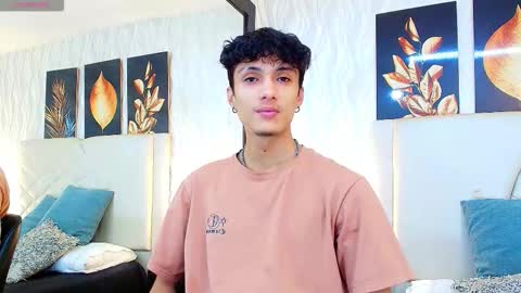 Lean online show from October 25, 8:47 pm