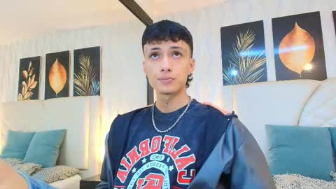 Lean online show from February 25, 10:41 pm