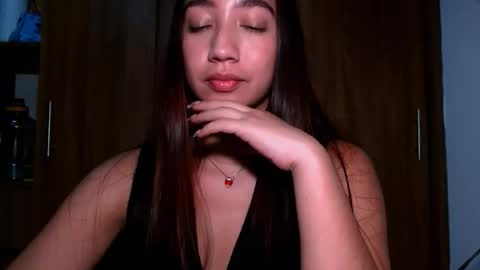 leanaalhub online show from November 20, 4:23 am