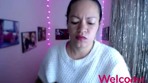 Leandra online show from February 18, 3:10 pm