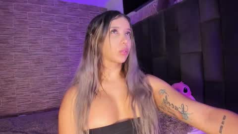 Maria Leandra  Lopeira online show from November 29, 12:13 am