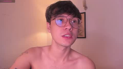 leaneseb online show from November 14, 9:41 am