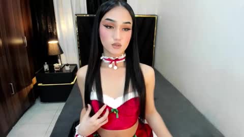 leanna online show from December 20, 2:35 pm