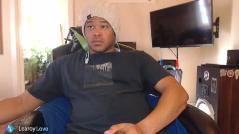 Learoy online show from January 7, 7:06 pm