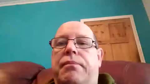 leatherpants68 online show from November 3, 9:21 am