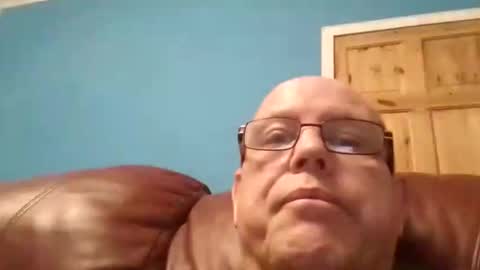 leatherpants68 online show from November 4, 5:01 pm