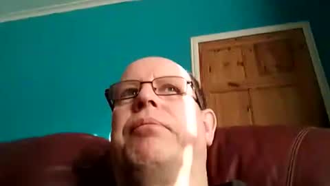 leatherpants68 online show from December 3, 12:47 pm