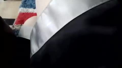 Snapshot of leatherpants68 chatting on June 1, 6:53 pm leatherpants68 online show from June 1, 6:53 pm