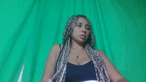 leatiana online show from February 23, 6:55 am