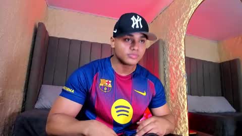 Snapshot of lebron_james25 chatting on September 30, 11:04 am LEBRON online show from September 30, 11:04 am