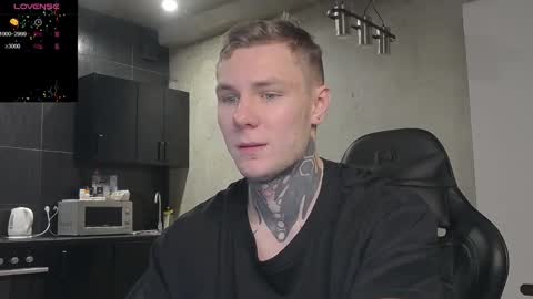 Snapshot of lechery_boy chatting on December 20, 6:50 am Lechery boy online show from December 20, 6:50 am