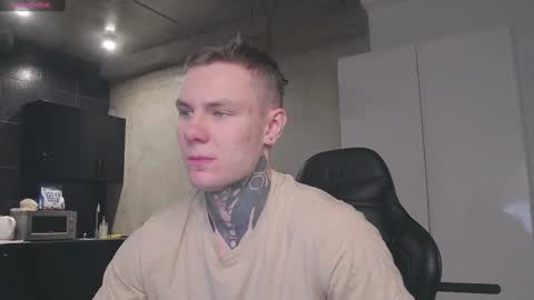 Snapshot of lechery_boy chatting on January 21, 7:26 am Lechery boy online show from January 21, 7:26 am