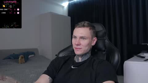 Snapshot of lechery_boy chatting on January 29, 8:14 pm Lechery boy online show from January 29, 8:14 pm