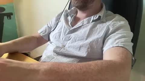 Snapshot of lee_8891 chatting on June 19, 10:19 am lee_8891 online show from June 19, 10:19 am