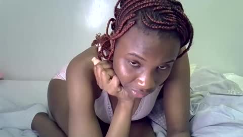 Snapshot of lee_shaz chatting on April 15, 5:25 am lee baby online show from April 15, 5:25 am