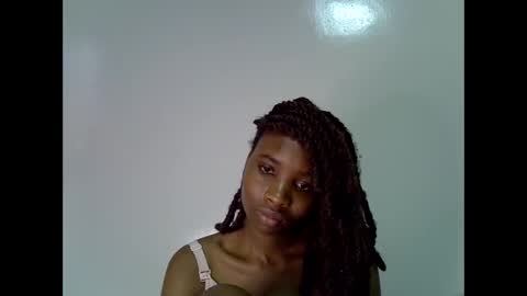 Snapshot of lee_shaz chatting on June 6, 7:35 am lee baby online show from June 6, 7:35 am
