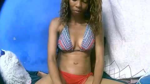 leeromi online show from March 24, 6:02 pm