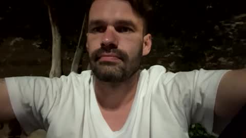 Snapshot of leexxx_69 chatting on October 17, 3:20 am leexxx_69 online show from October 17, 3:20 am