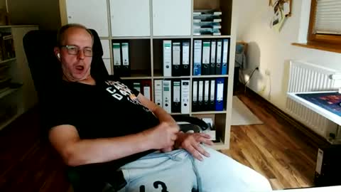 Dave online show from June 14, 1:03 am