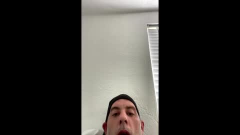 Snapshot of legal4 chatting on October 5, 3:32 pm legal4 online show from October 5, 3:32 pm