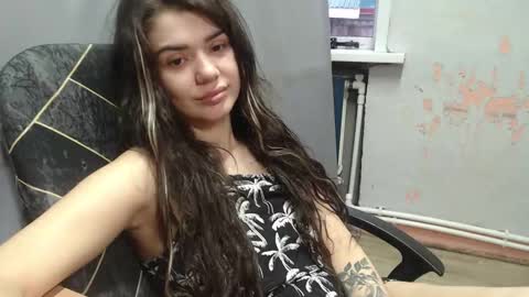 Liya online show from December 5, 11:30 am