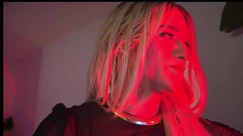 Snapshot of legsylegsinton chatting on February 5, 10:47 pm legsylegsinton online show from February 5, 10:47 pm