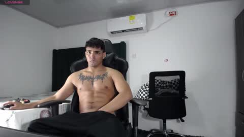  Lei  online show from December 18, 12:10 am