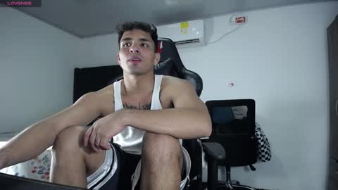  Lei  online show from December 19, 10:00 pm