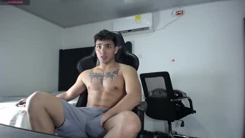  Lei  online show from December 27, 9:32 pm