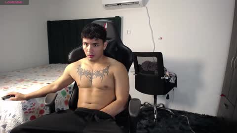  Lei  online show from December 31, 10:34 pm