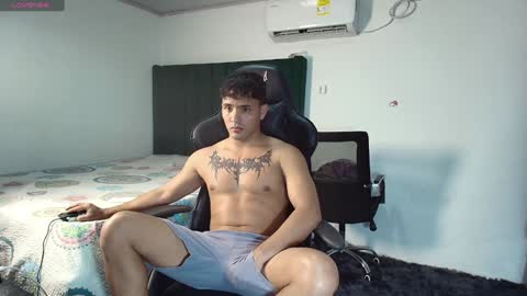  Lei  online show from January 10, 9:20 pm