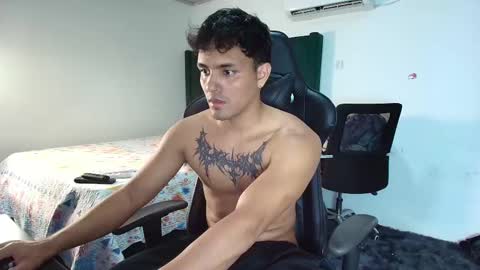  Lei  online show from March 12, 9:24 pm