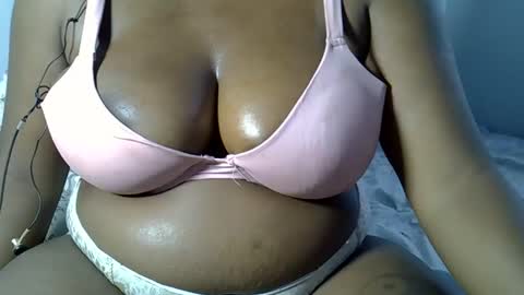 Snapshot of leia_wells90 chatting on November 9, 6:12 am leia_wells90 online show from November 9, 6:12 am