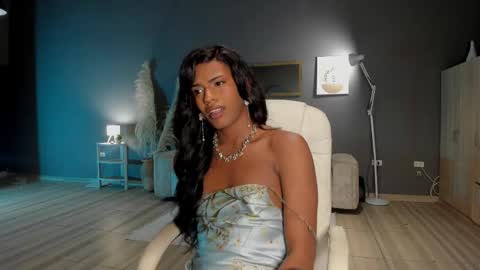 Leila     online show from October 2, 1:01 am