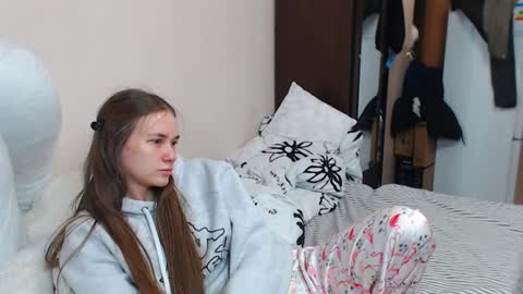 leila_bambi online show from December 26, 3:16 am