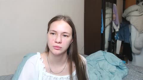 leila_bambi_ online show from February 12, 12:16 am