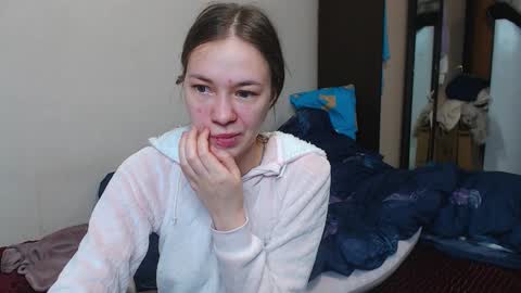 leila_bambi_ online show from February 27, 3:47 am