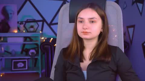 LeilaMurphy online show from February 25, 12:03 pm