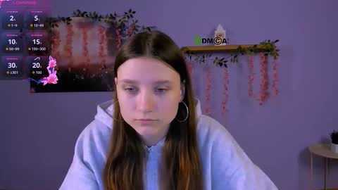 Snapshot of leila_viper_ chatting on February 7, 7:28 pm leila_viper_ online show from February 7, 7:28 pm