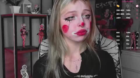 Snapshot of leiladwight chatting on September 21, 4:03 am Leila online show from September 21, 4:03 am