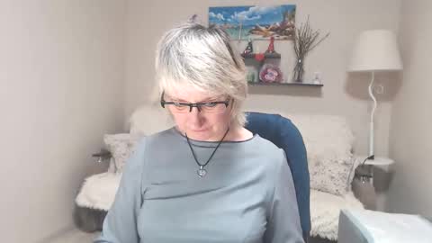 Leila Kinky online show from June 5, 4:52 am